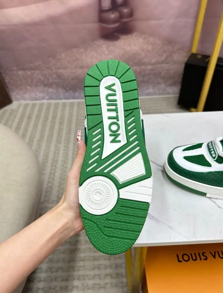 hype Louis Vuitton Sneakers