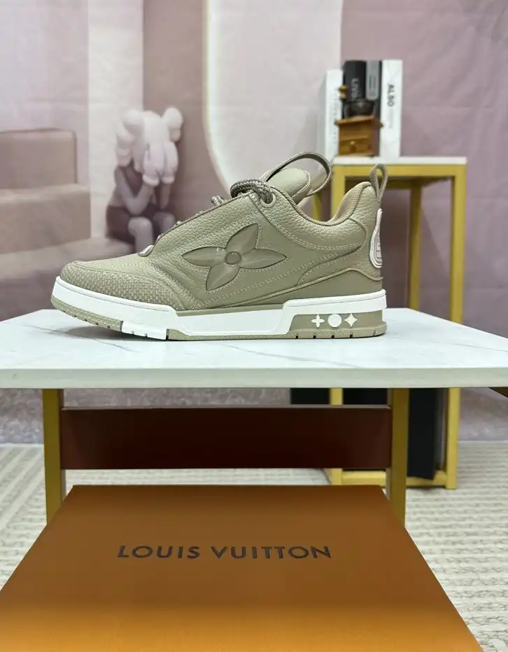 hype Louis Vuitton Sneakers