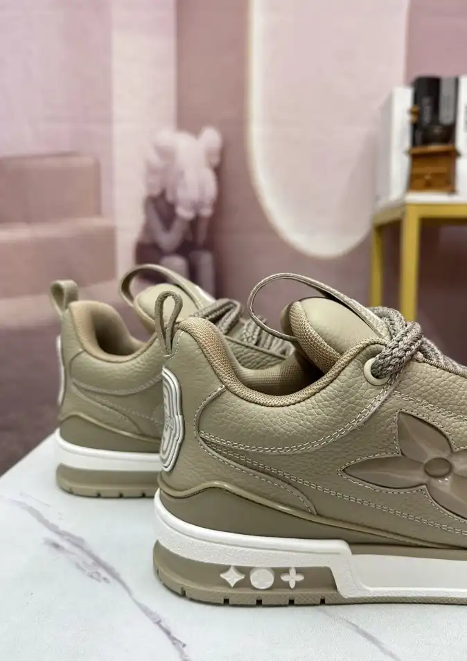 hype Louis Vuitton Sneakers