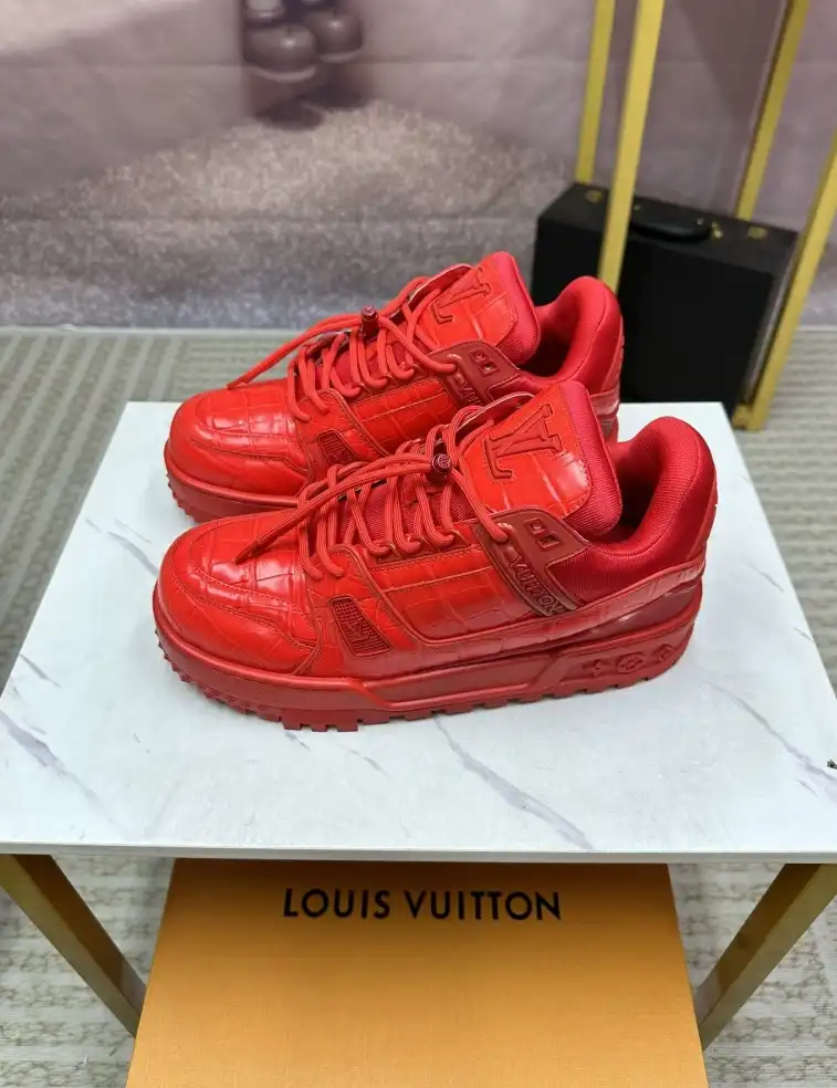 hype Louis Vuitton Sneakers