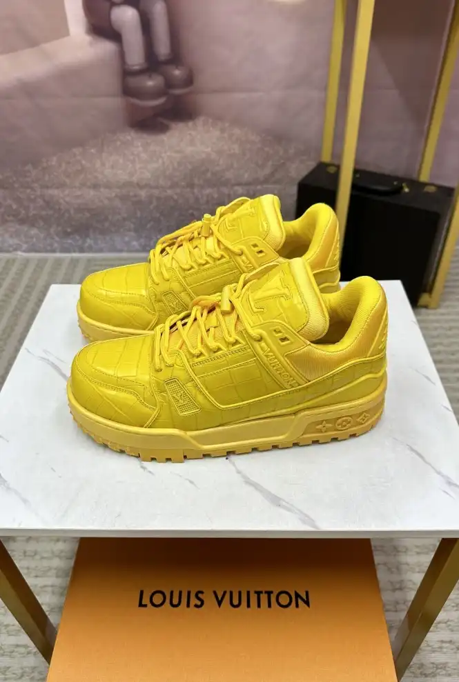 hype Louis Vuitton Sneakers