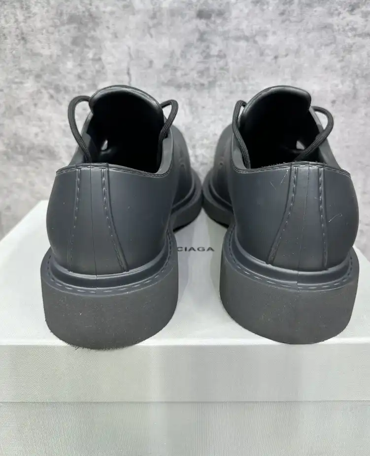 hype Balenciaga Sneakers