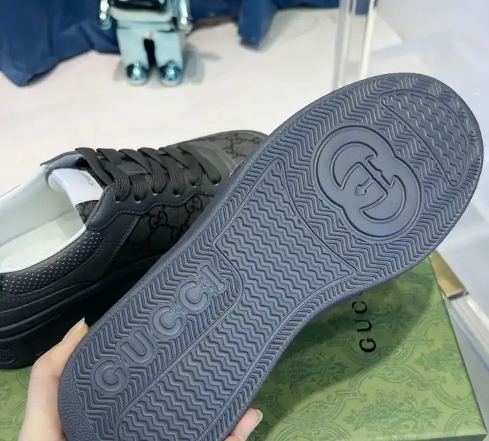 hype Gucci Sneakers