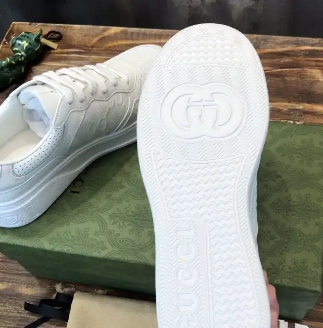 hype Gucci Sneakers