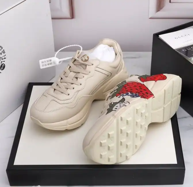 hype Gucci Sneakers