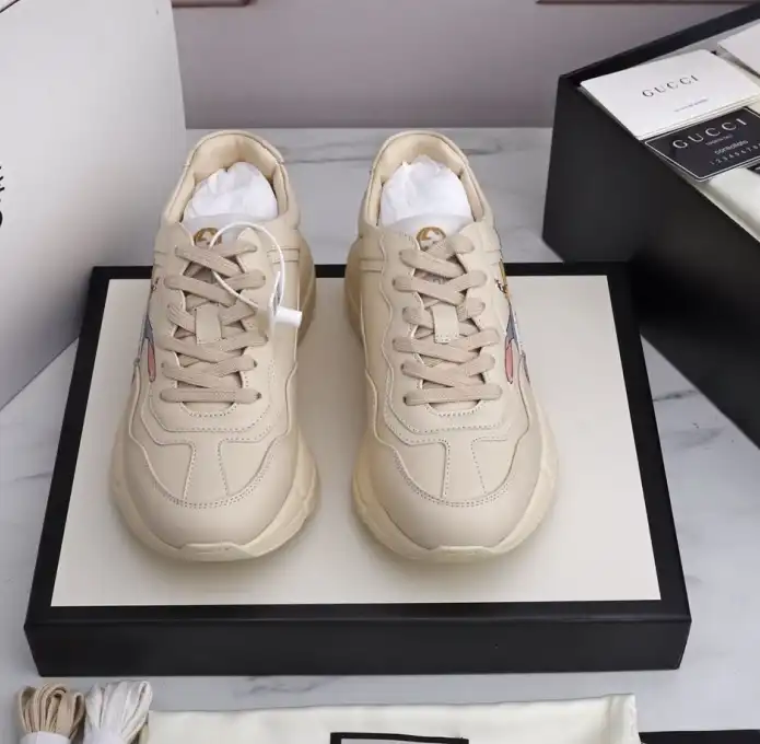 hype Gucci Sneakers