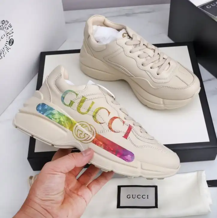 hype Gucci Sneakers