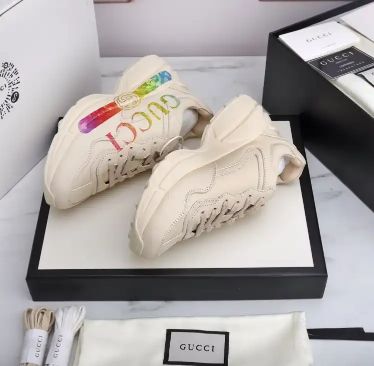 hype Gucci Sneakers