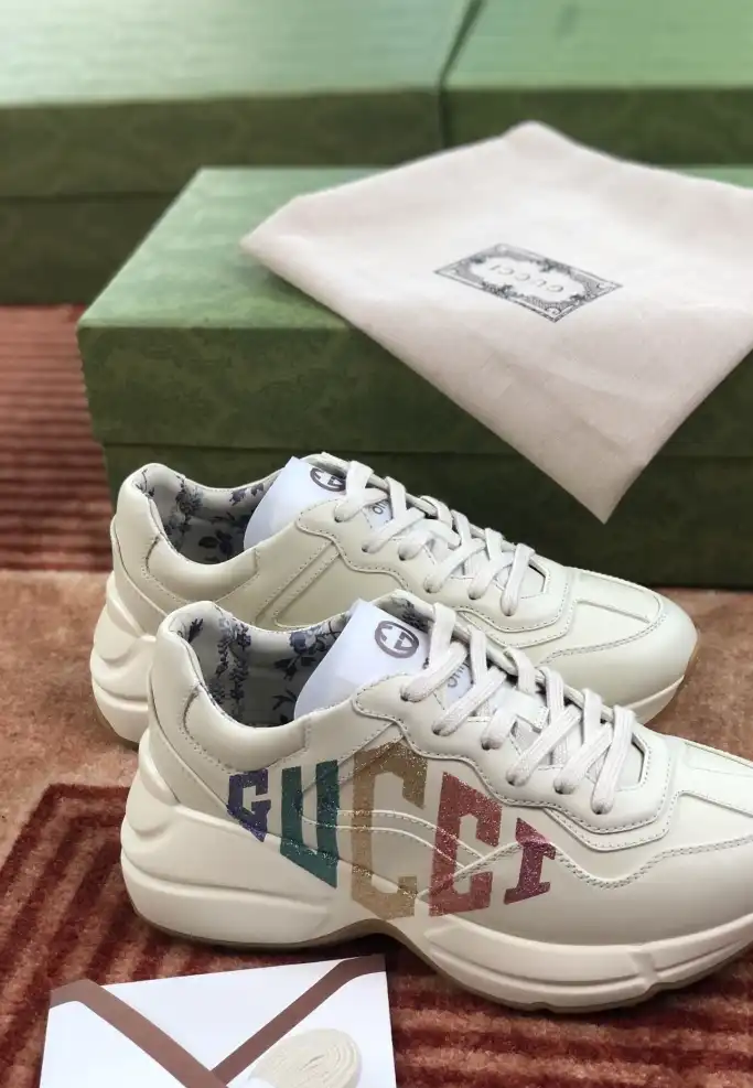 hype Gucci Sneakers