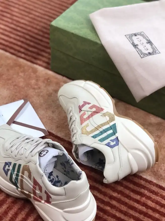 hype Gucci Sneakers