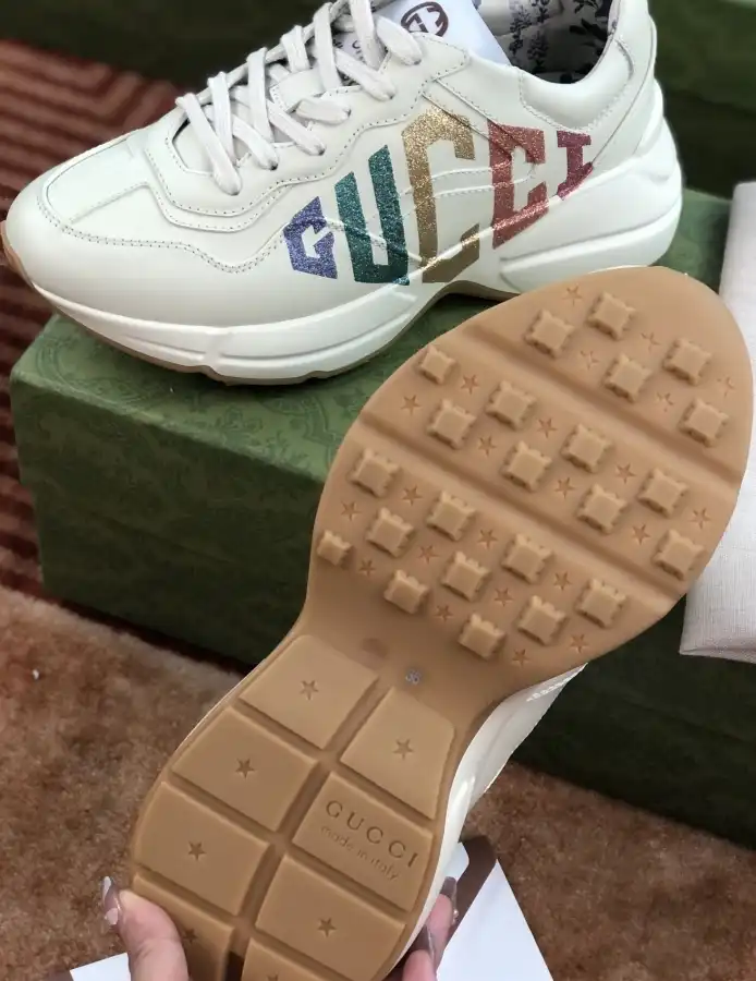 hype Gucci Sneakers