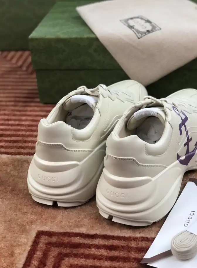 hype Gucci Sneakers