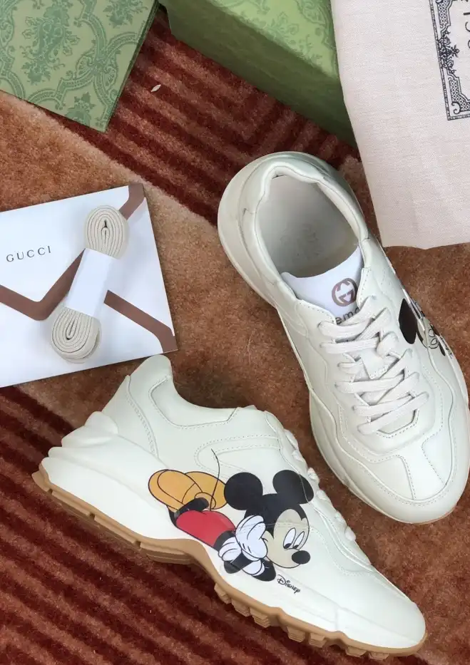 hype Gucci Sneakers