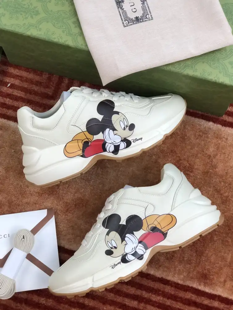 hype Gucci Sneakers