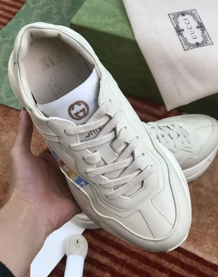 hype Gucci Sneakers