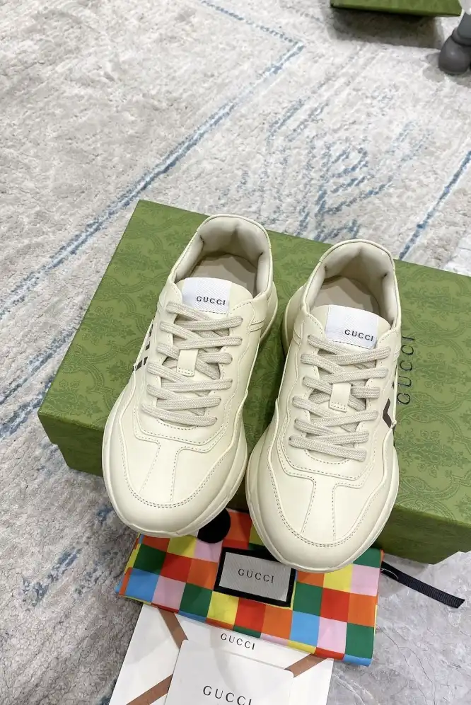 hype Gucci Sneakers