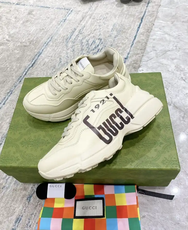 hype Gucci Sneakers