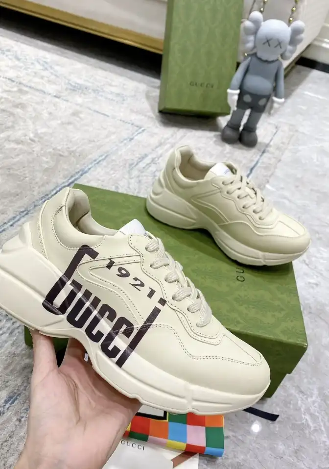 hype Gucci Sneakers