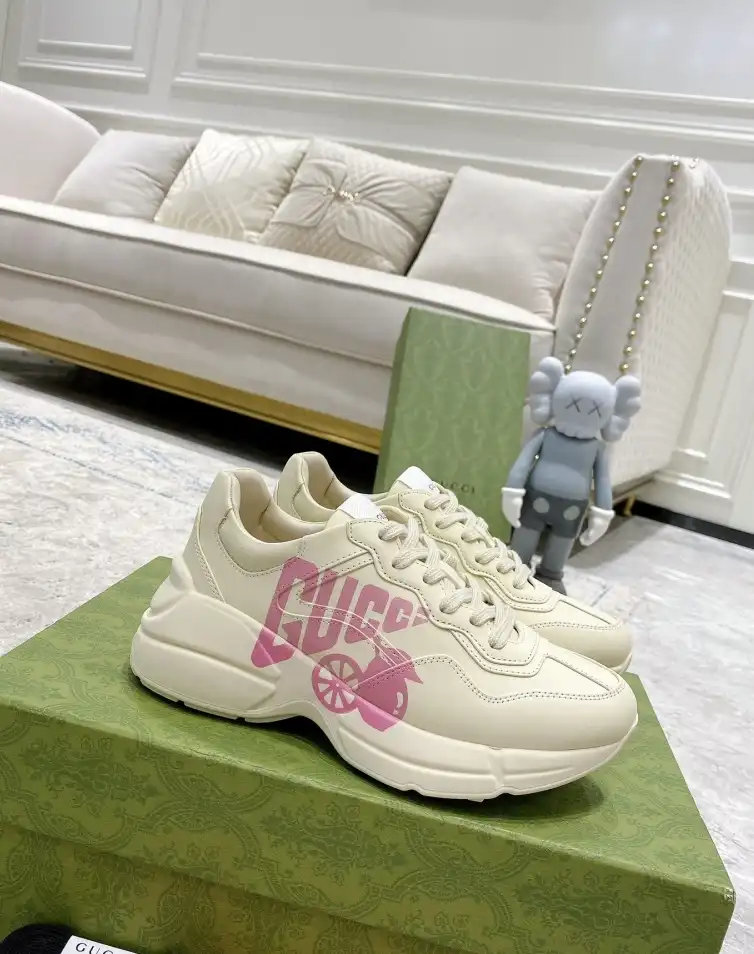 hype Gucci Sneakers