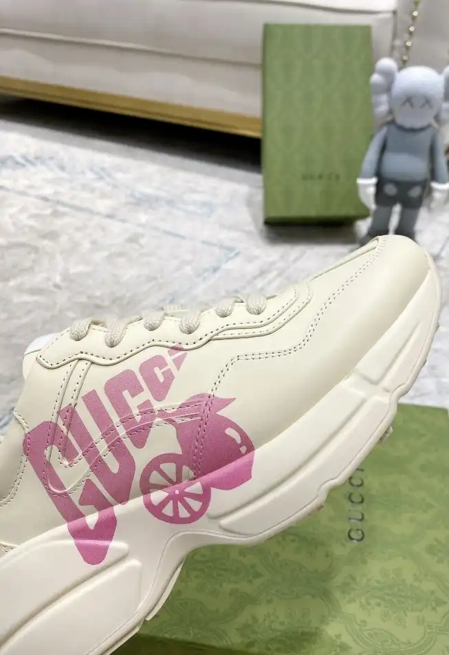 hype Gucci Sneakers