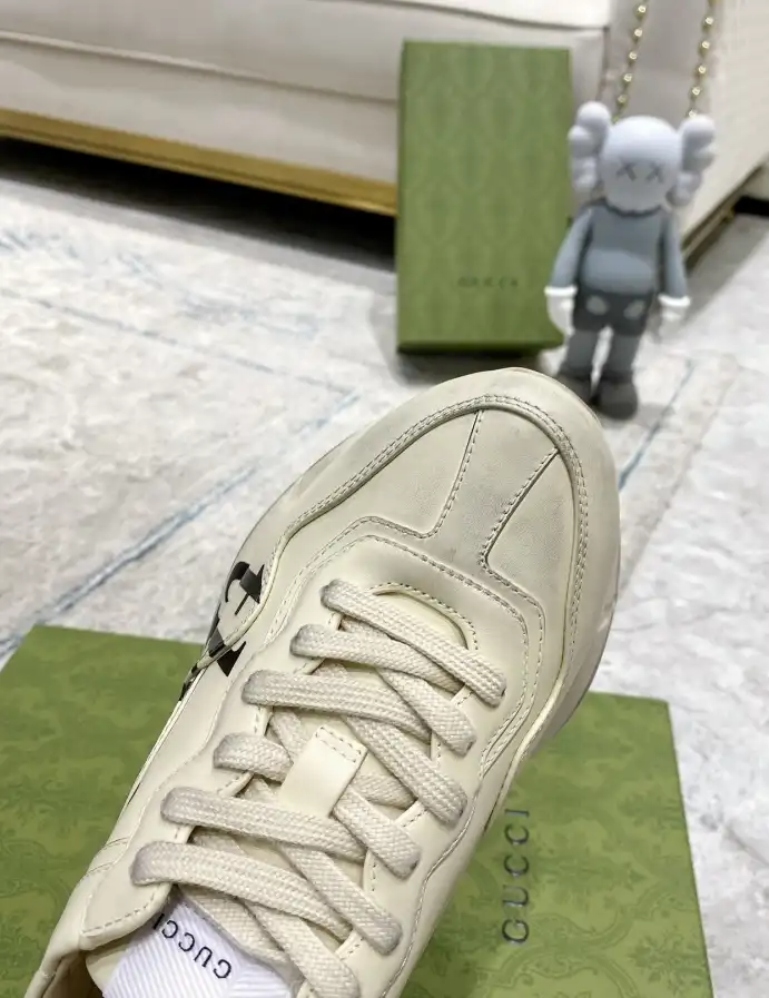 hype Gucci Sneakers