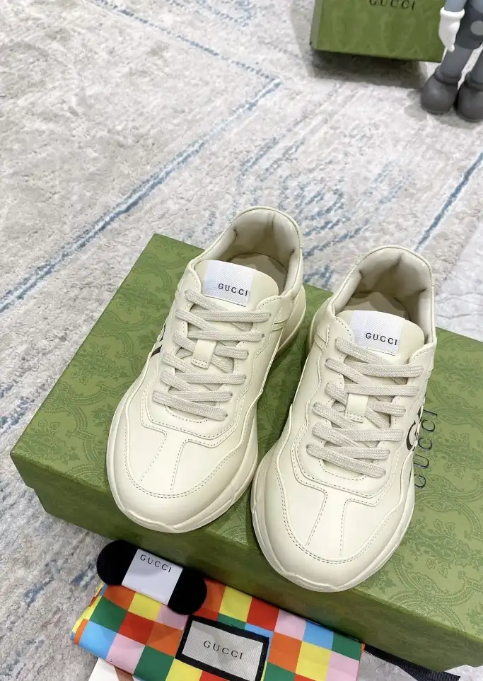 hype Gucci Sneakers