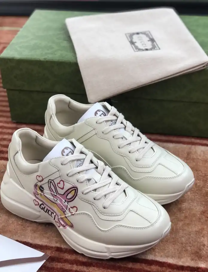 hype Gucci Sneakers