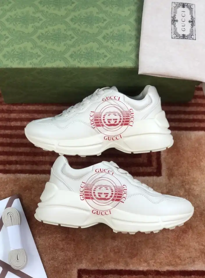 hype Gucci Sneakers