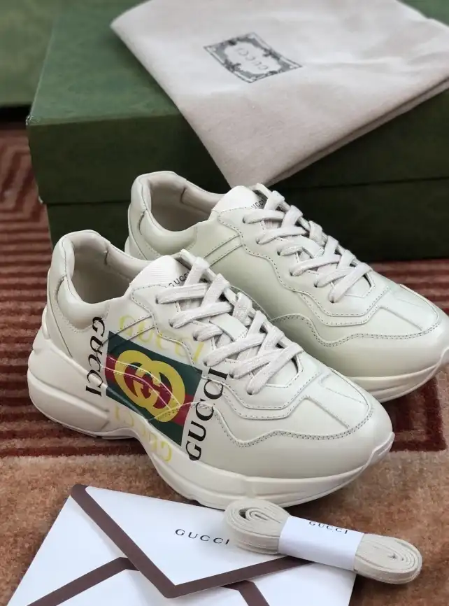 hype Gucci Sneakers