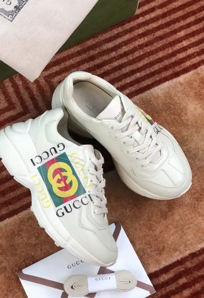 hype Gucci Sneakers