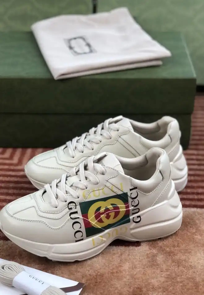 hype Gucci Sneakers