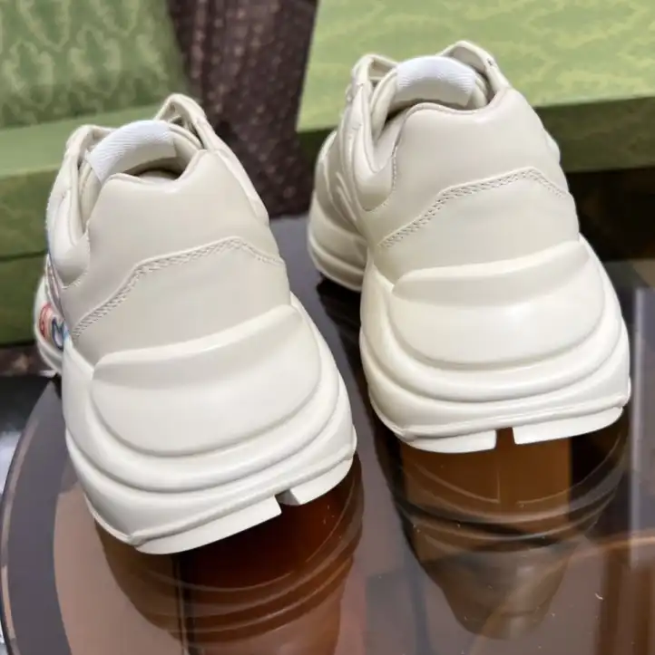 hype Gucci Sneakers