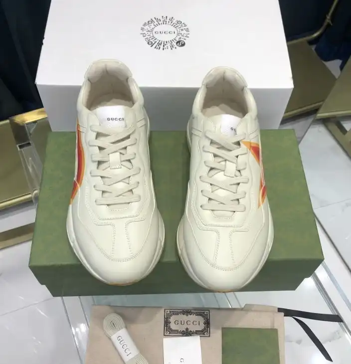 hype Gucci Sneakers