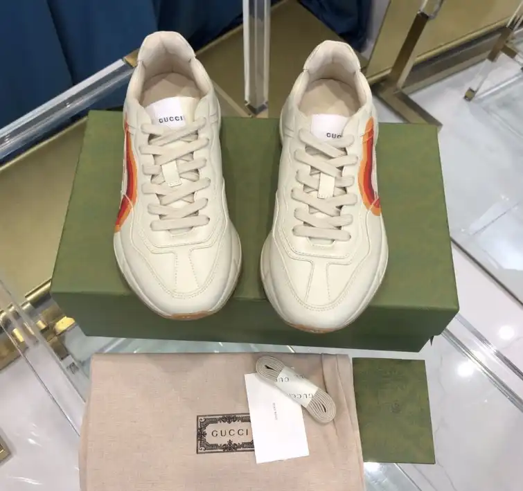 hype Gucci Sneakers