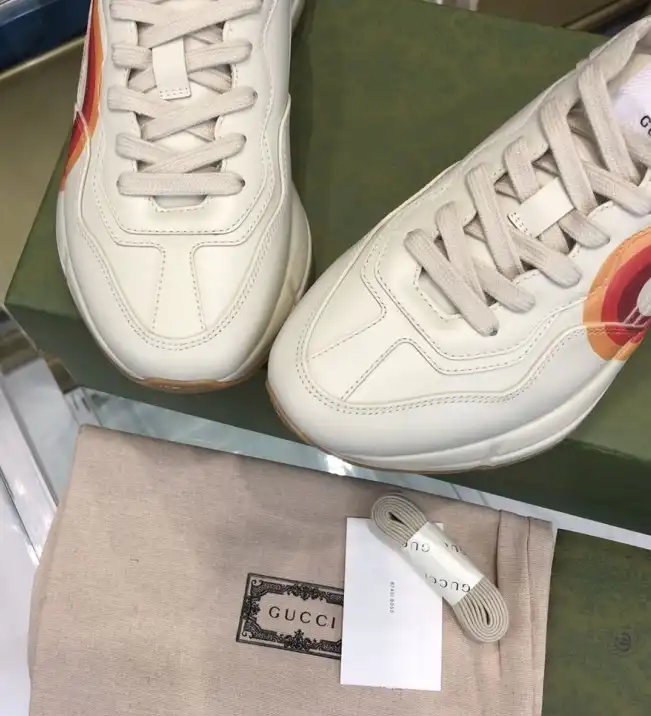 hype Gucci Sneakers