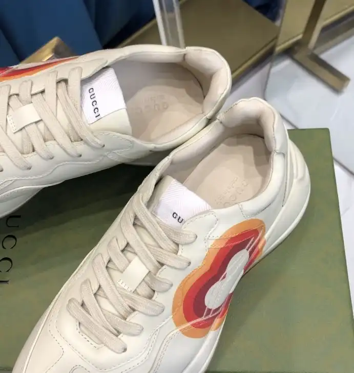 hype Gucci Sneakers