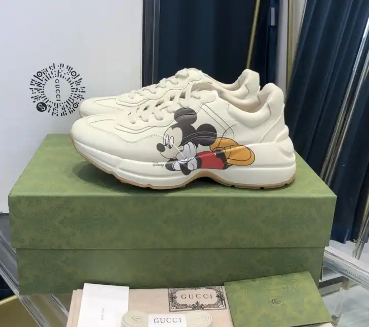 hype Gucci Sneakers