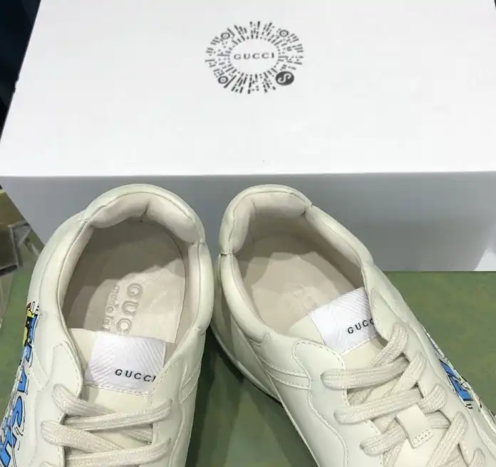 hype Gucci Sneakers