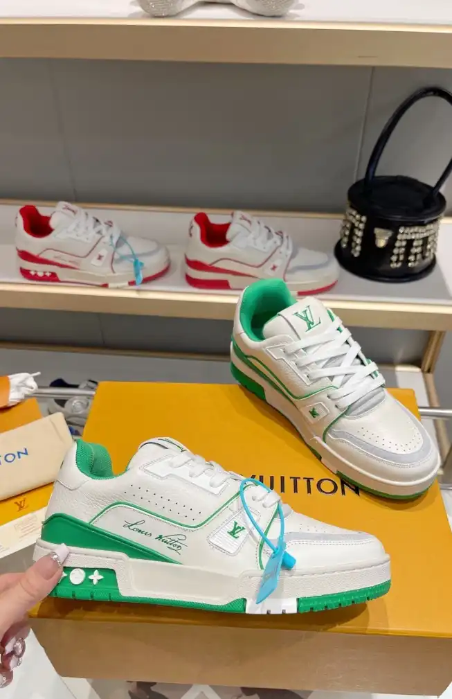 hype Louis Vuitton Sneakers