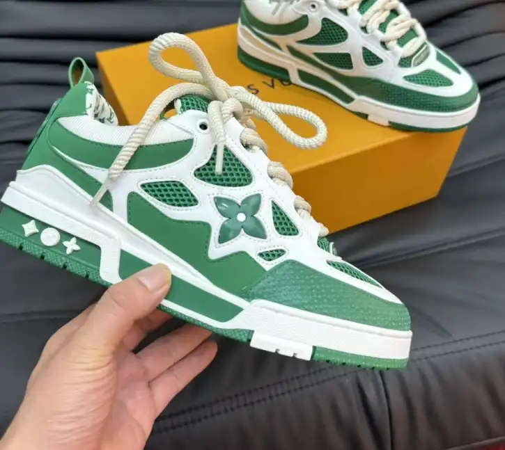 hype Louis Vuitton Sneakers