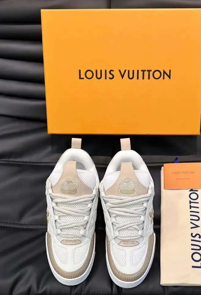 hype Louis Vuitton Sneakers