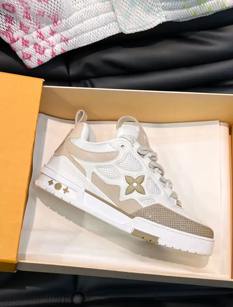 hype Louis Vuitton Sneakers