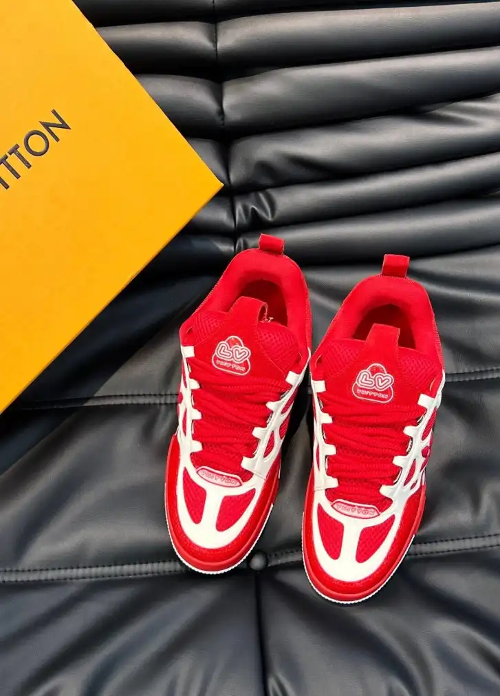 hype Louis Vuitton Sneakers