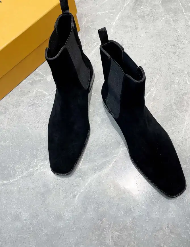 hype Louis Vuitton Boots