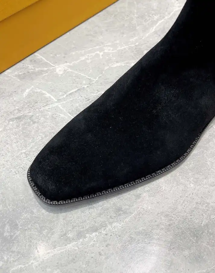 hype Louis Vuitton Boots