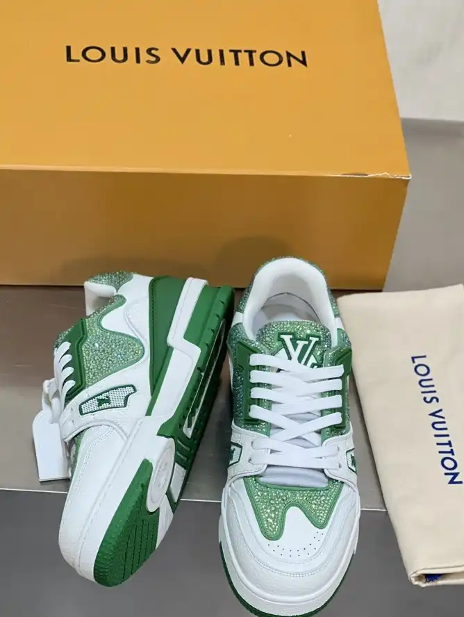 hype Louis Vuitton Sneakers