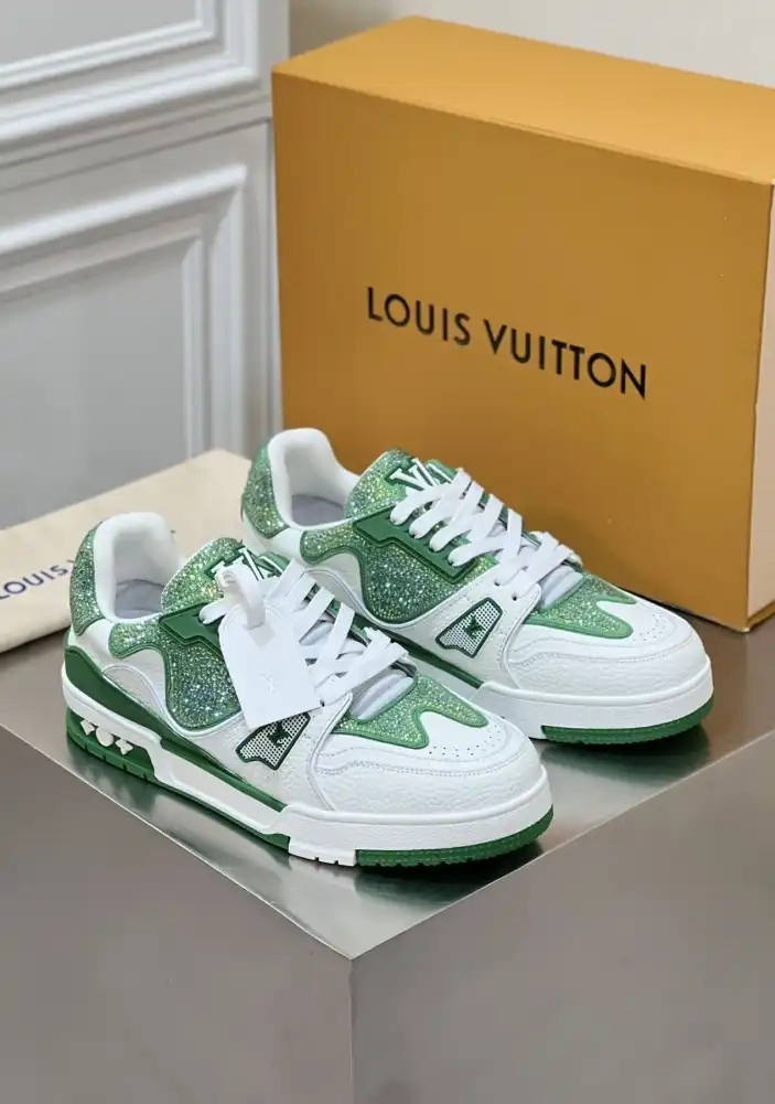 hype Louis Vuitton Sneakers