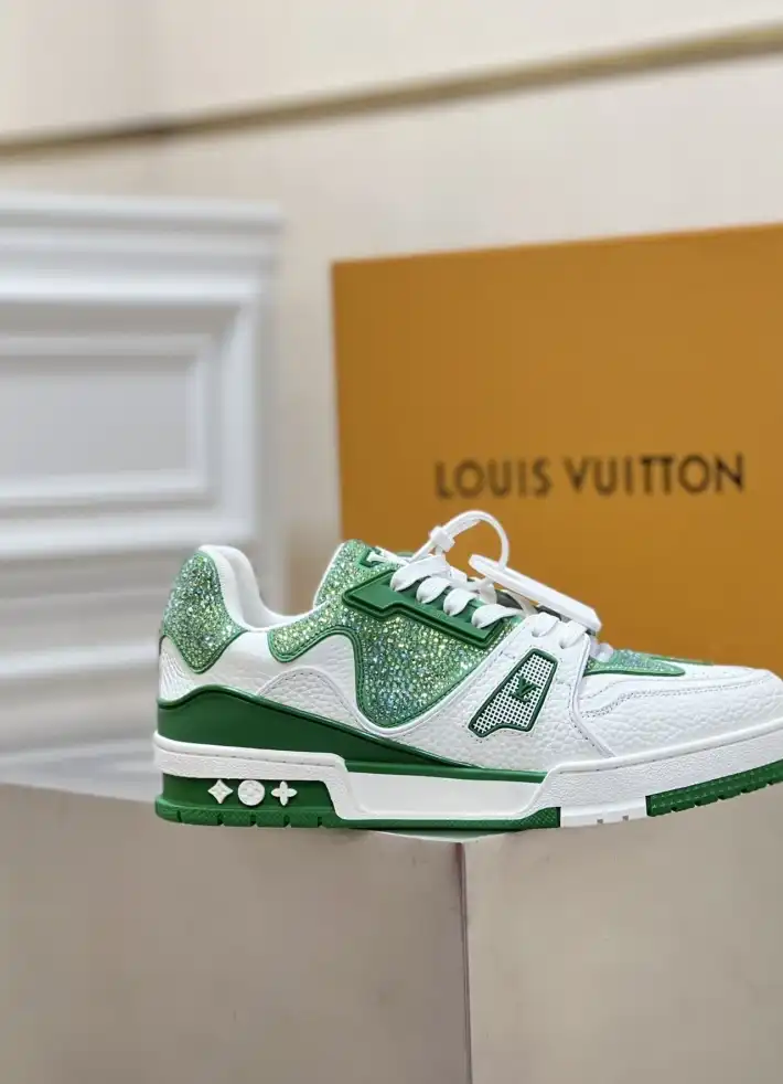 hype Louis Vuitton Sneakers