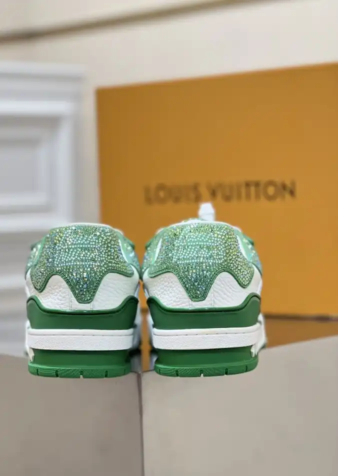 hype Louis Vuitton Sneakers