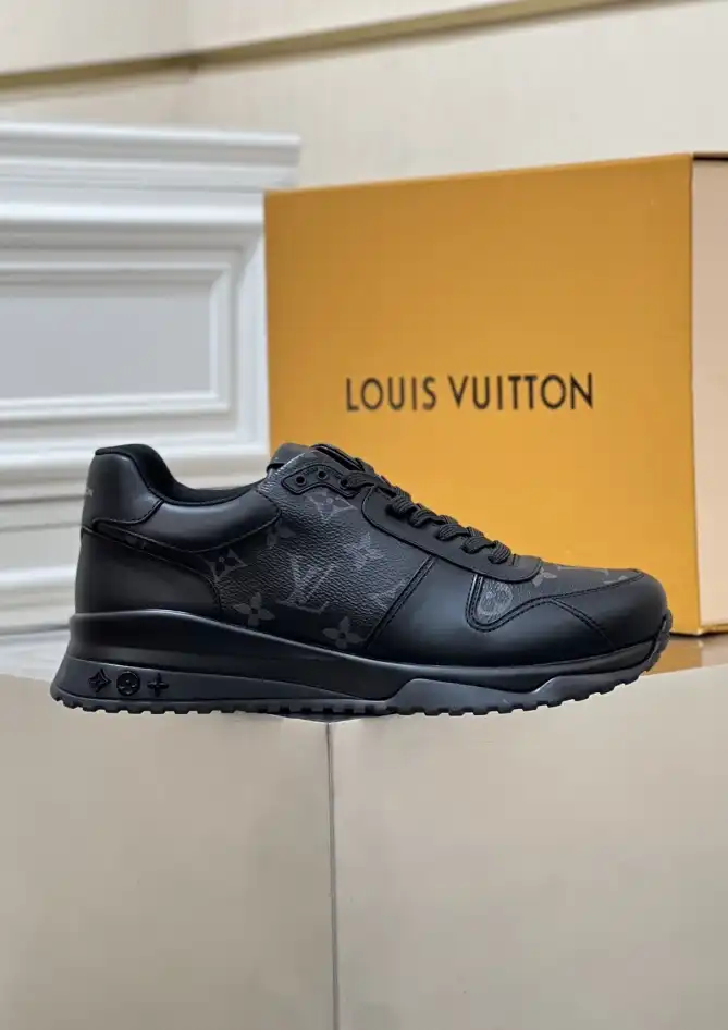 hype Louis Vuitton Sneakers